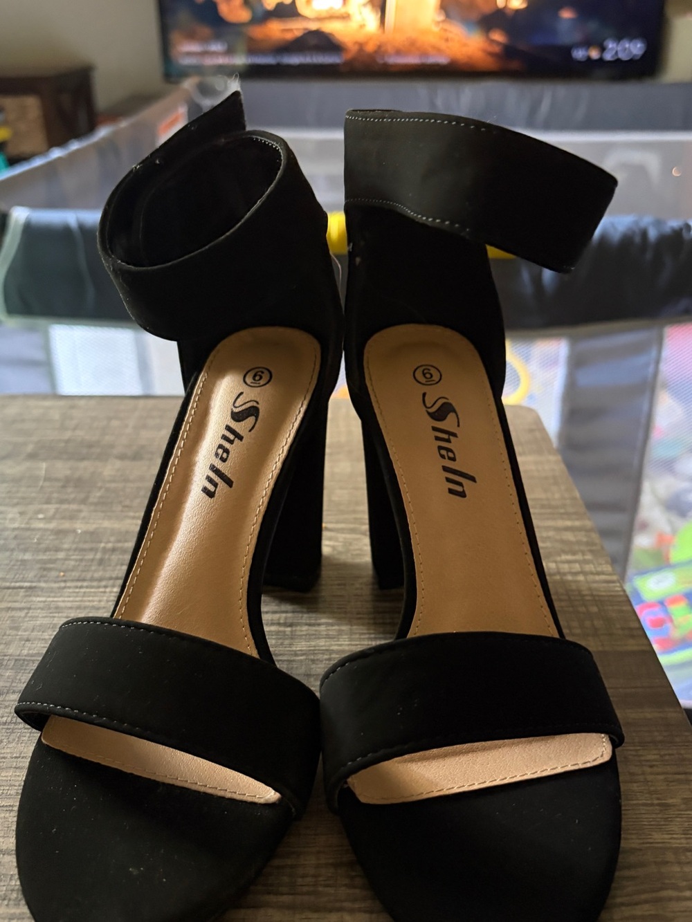 SHEIN Black Suede Block Heel Ankle-Strap Sandals